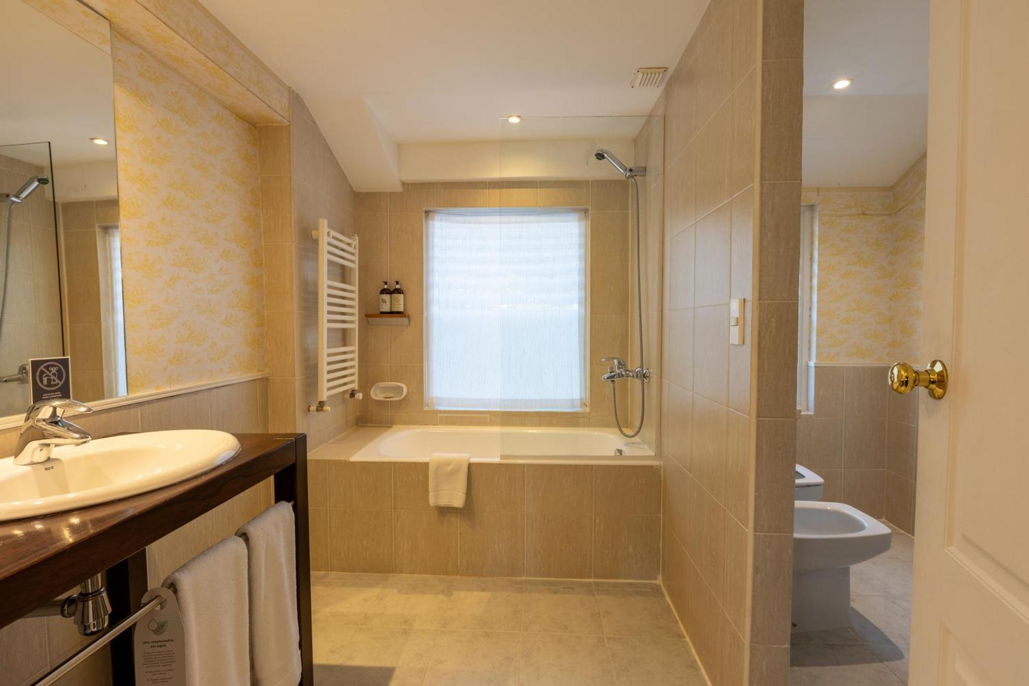 Triple Room Sea View,1648895637:JPEG